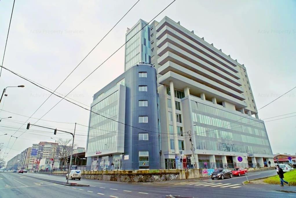 Central 700 Square Fructus Plaza - Eva Apartment Timisoara Exterior photo